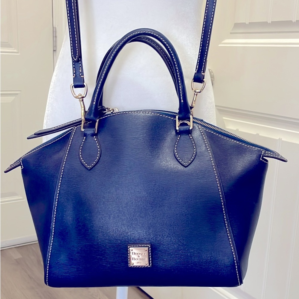 Dooney & Bourke Handbag